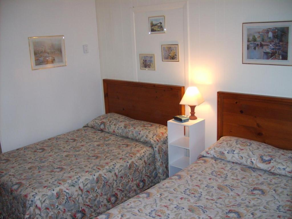 Capricorn Motel Royale 1000 Islands Lansdowne Værelse billede